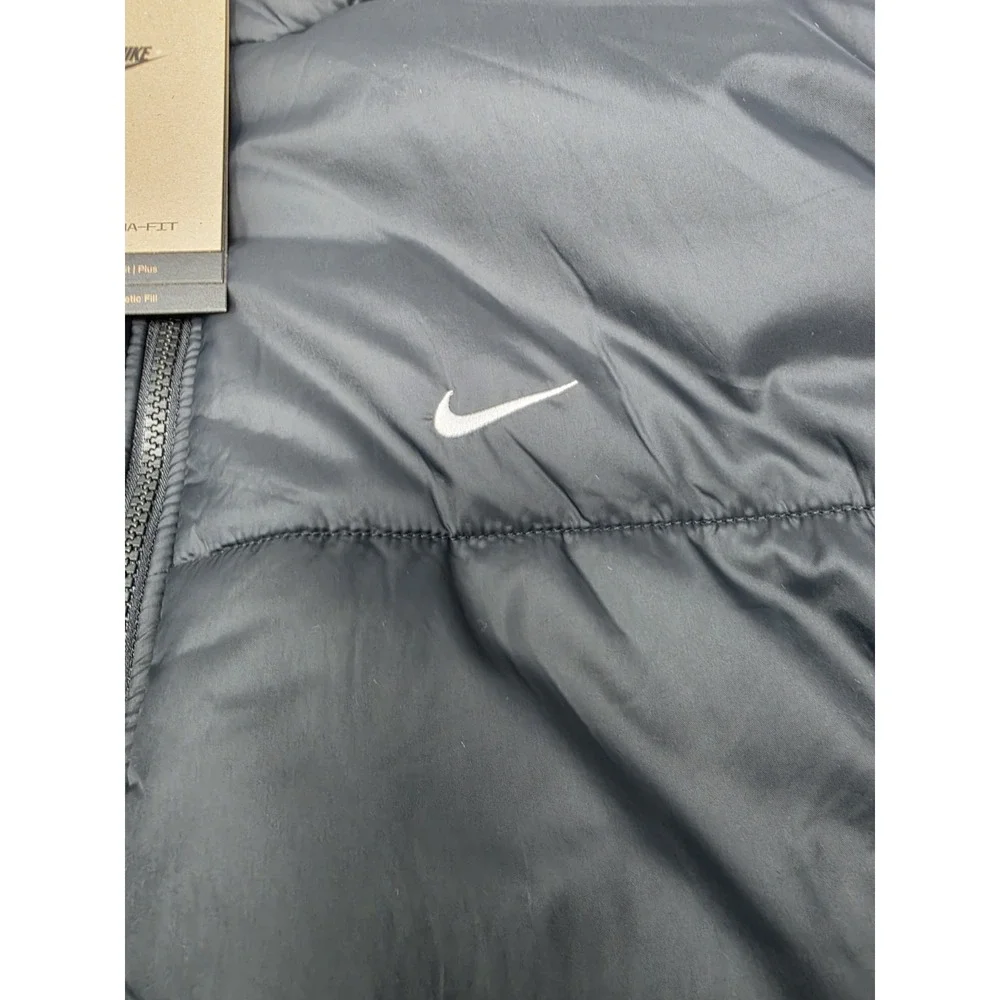Nike sportswear classic